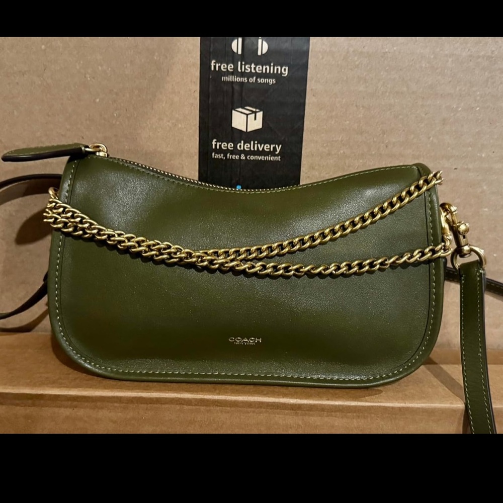 New Coach Sage Green Leather Shoulder Waverly Bag - Picture 7 of 8